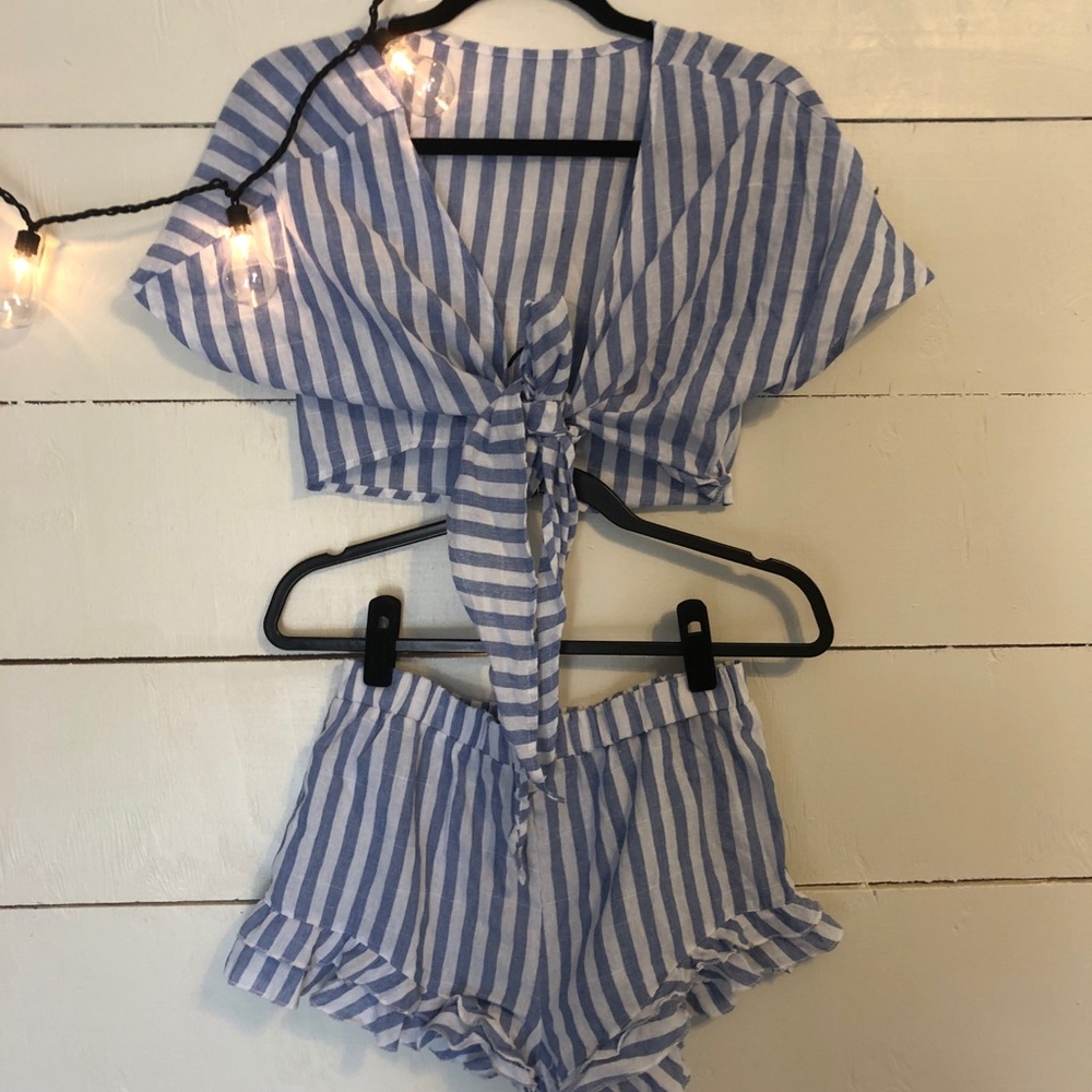 Striped crop top and short set